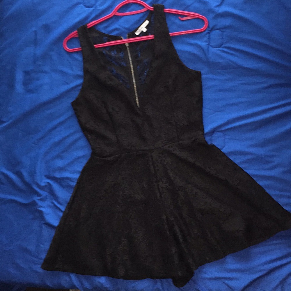 Black lace romper v neck sleeveless